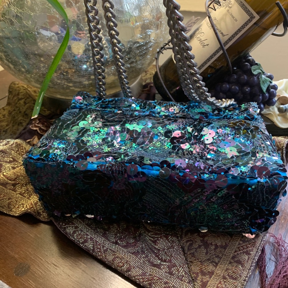 Kurt Geiger London sequins flap crosb/Shoulder - Picture 4 of 16